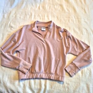 Gymshark women's size Small light pink pullover long sleeve top GUC